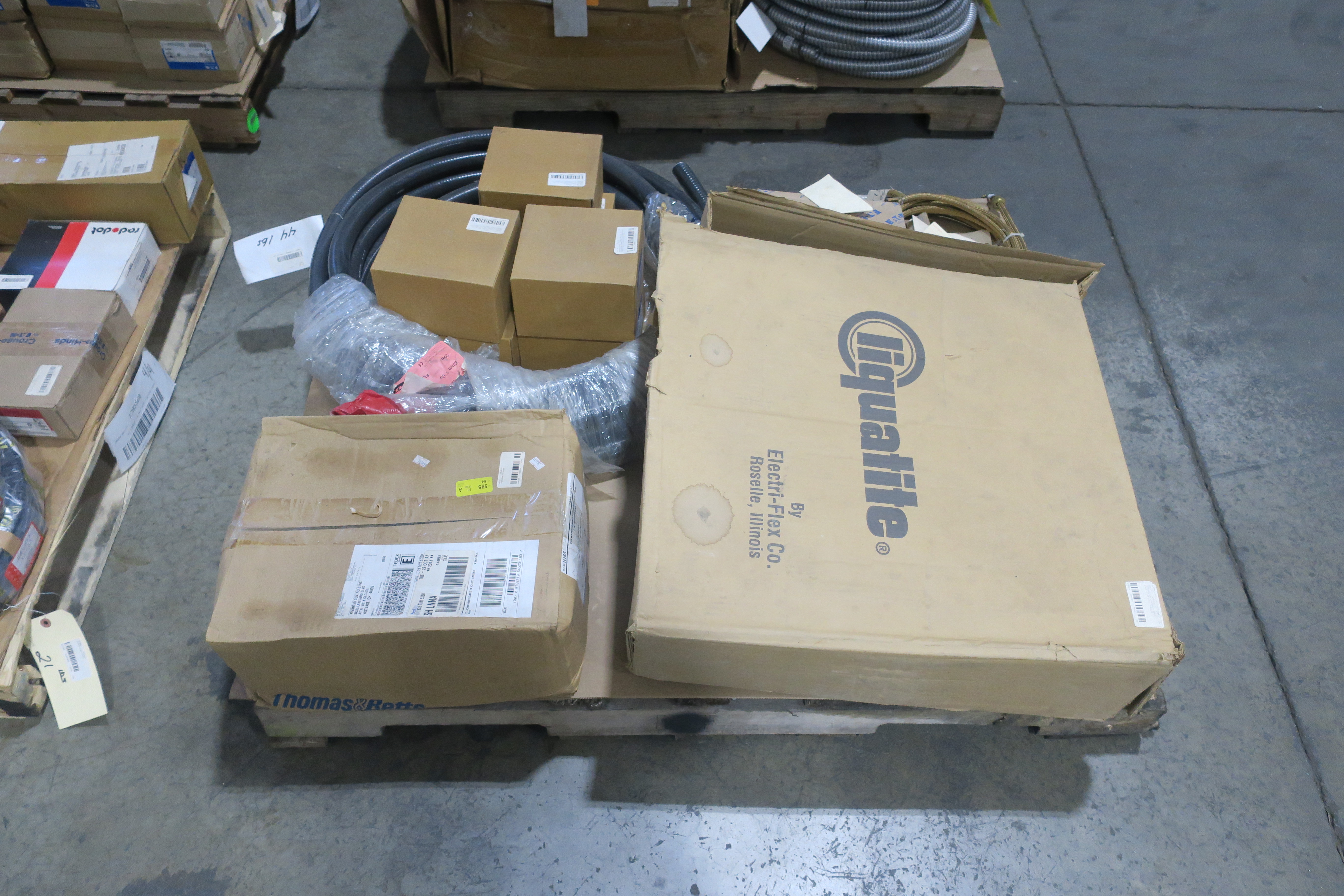 SKU 1785560 - 4 PALLETS OF ASSORTED CONDUIT - CONDUIT