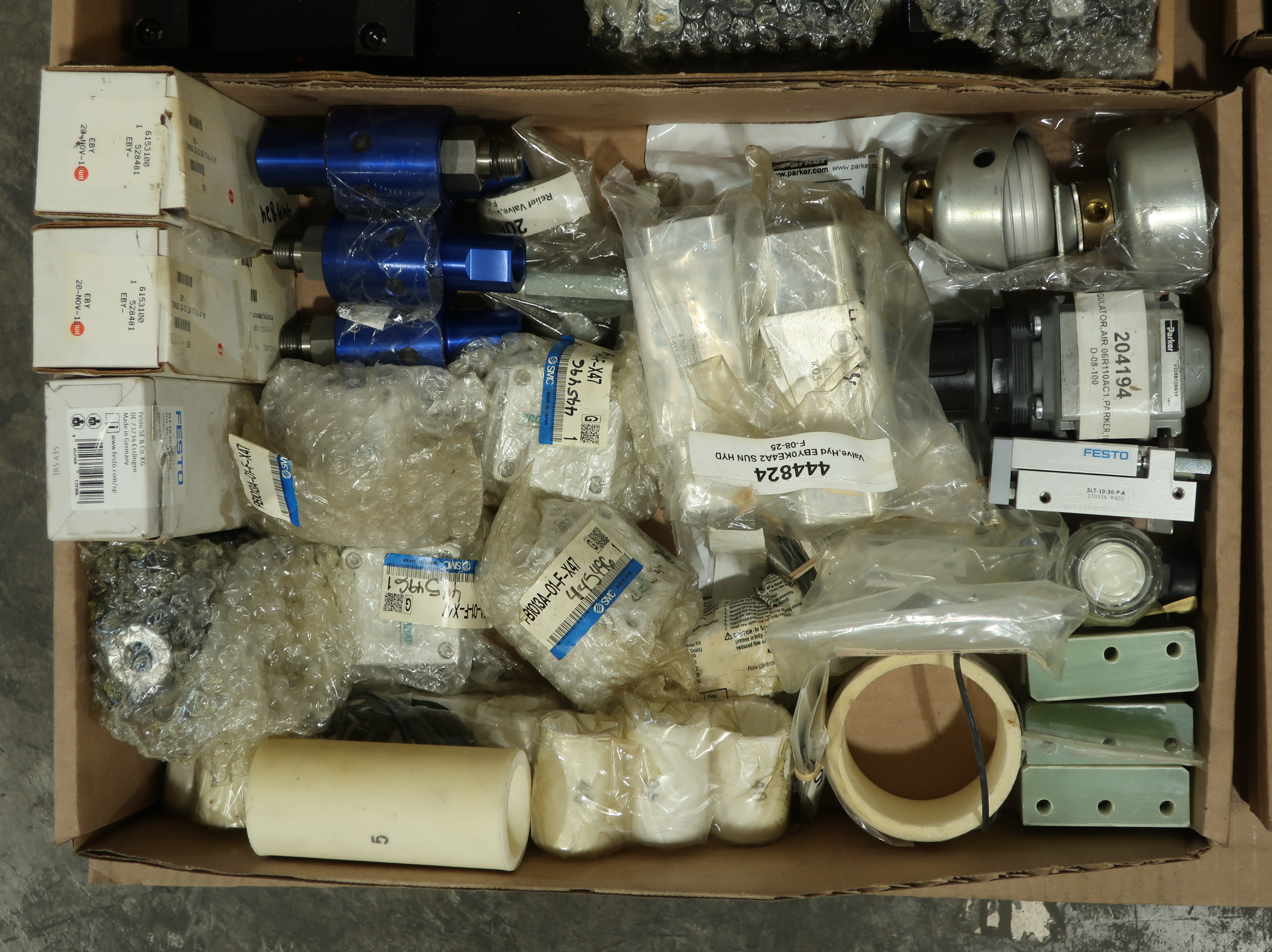 PALLET OF ASSORTED MISCELLANEOUS - MISCELLANEOUS
