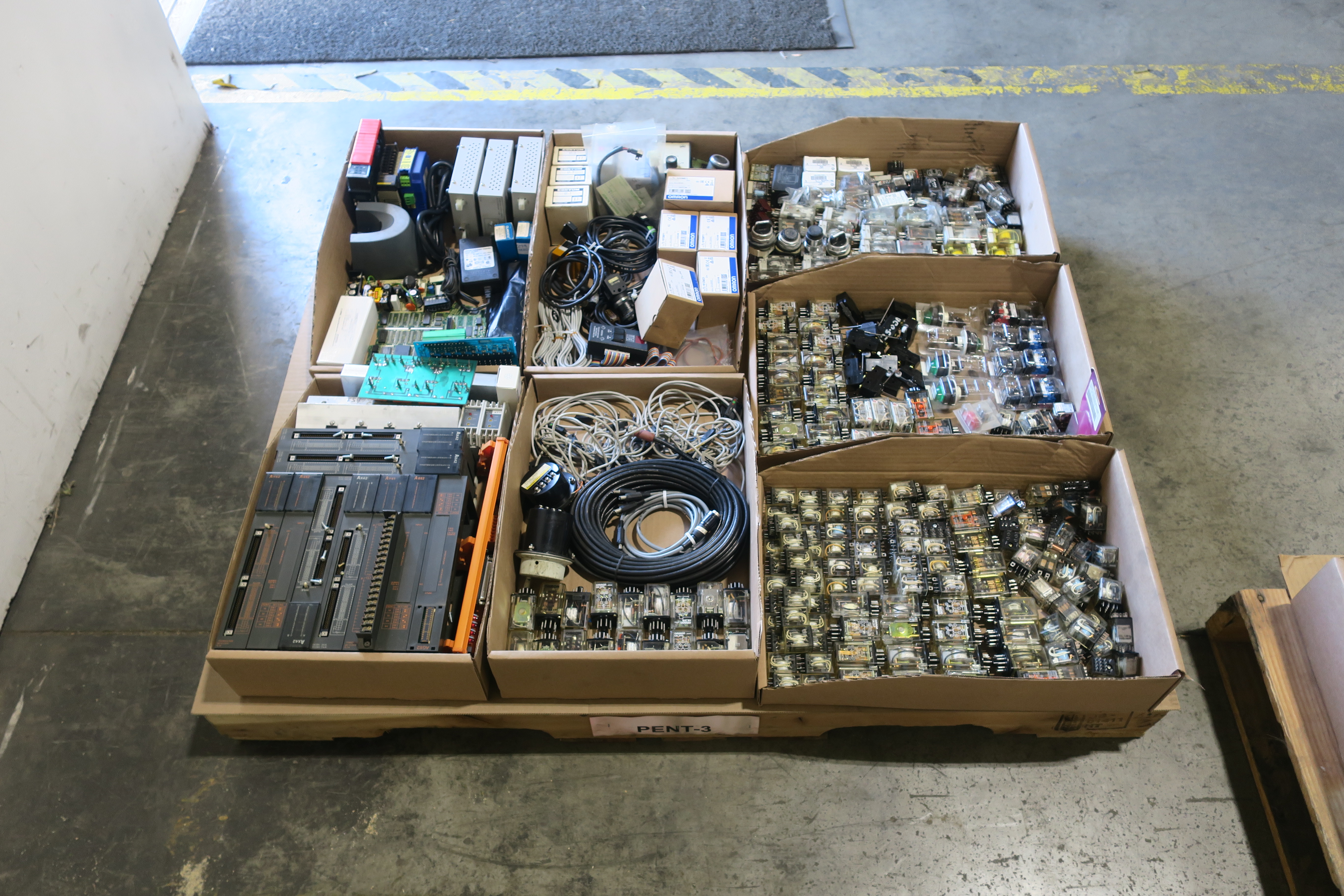 SKU 1786545 - 3 PALLETS OF ASSORTED AUTOMATION - AUTOMATION & CONTROLS