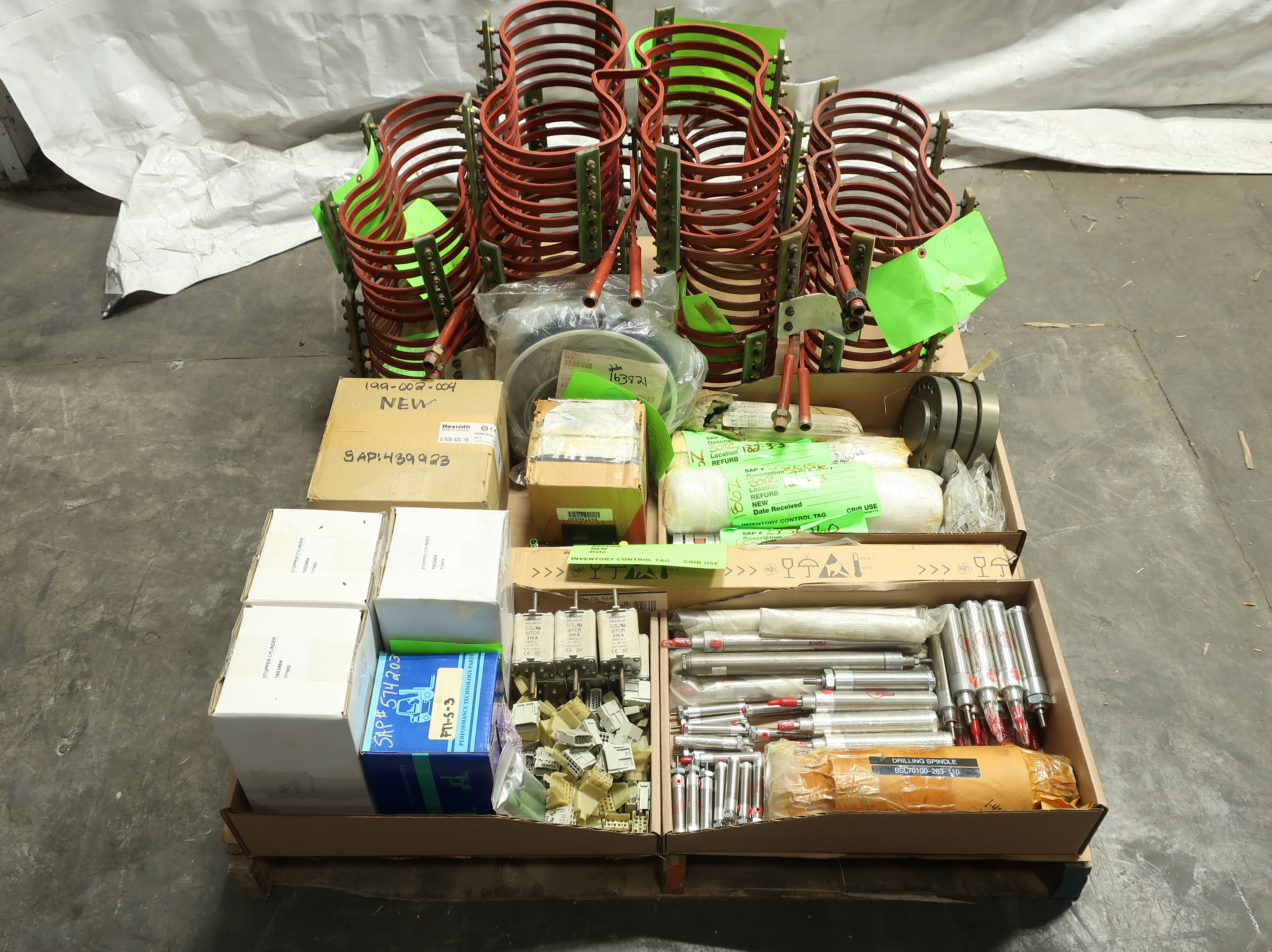 PALLET OF ASSORTED MISCELLANEOUS - MISCELLANEOUS