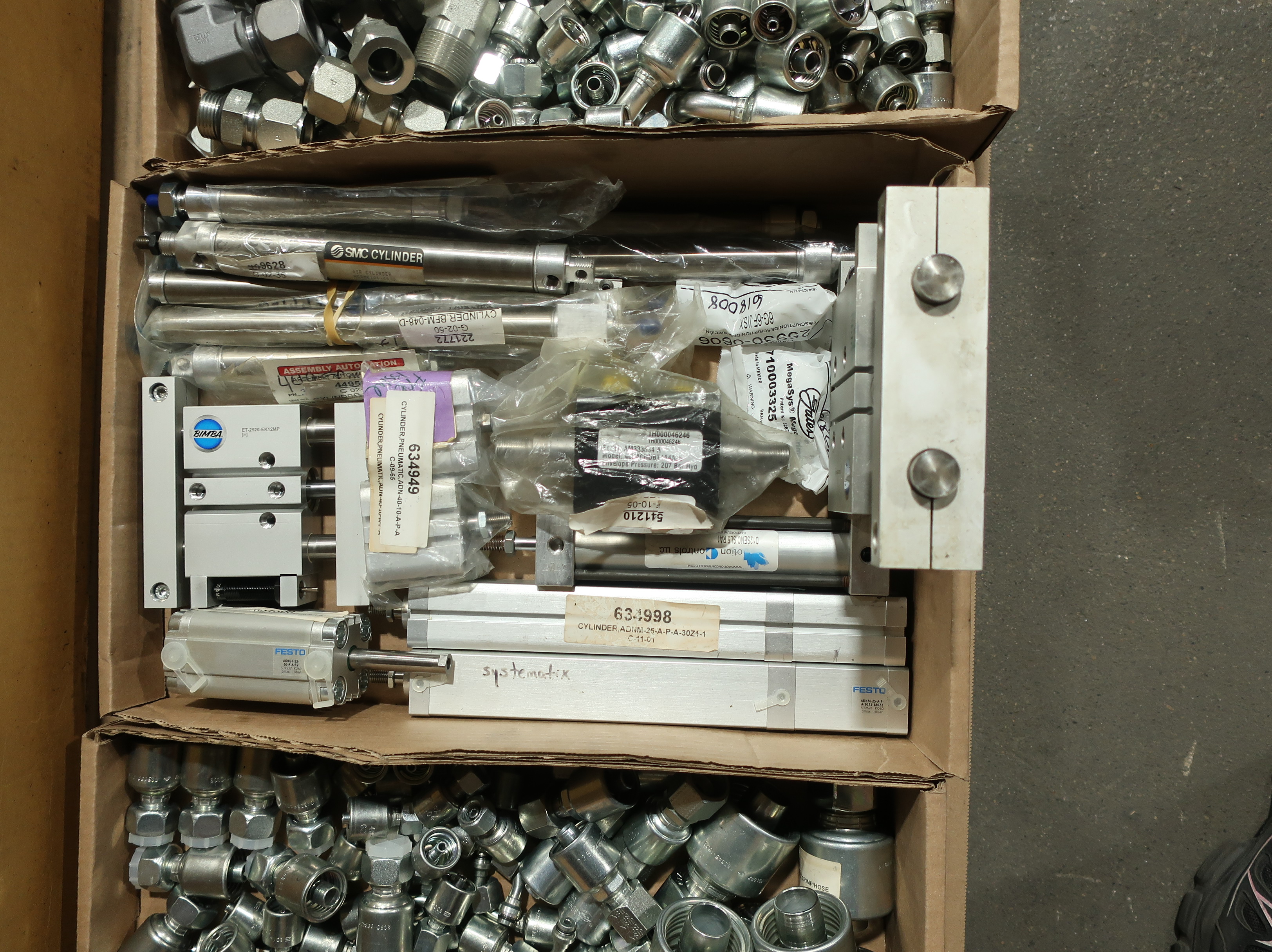 PALLET OF ASSORTED MISCELLANEOUS - MISCELLANEOUS