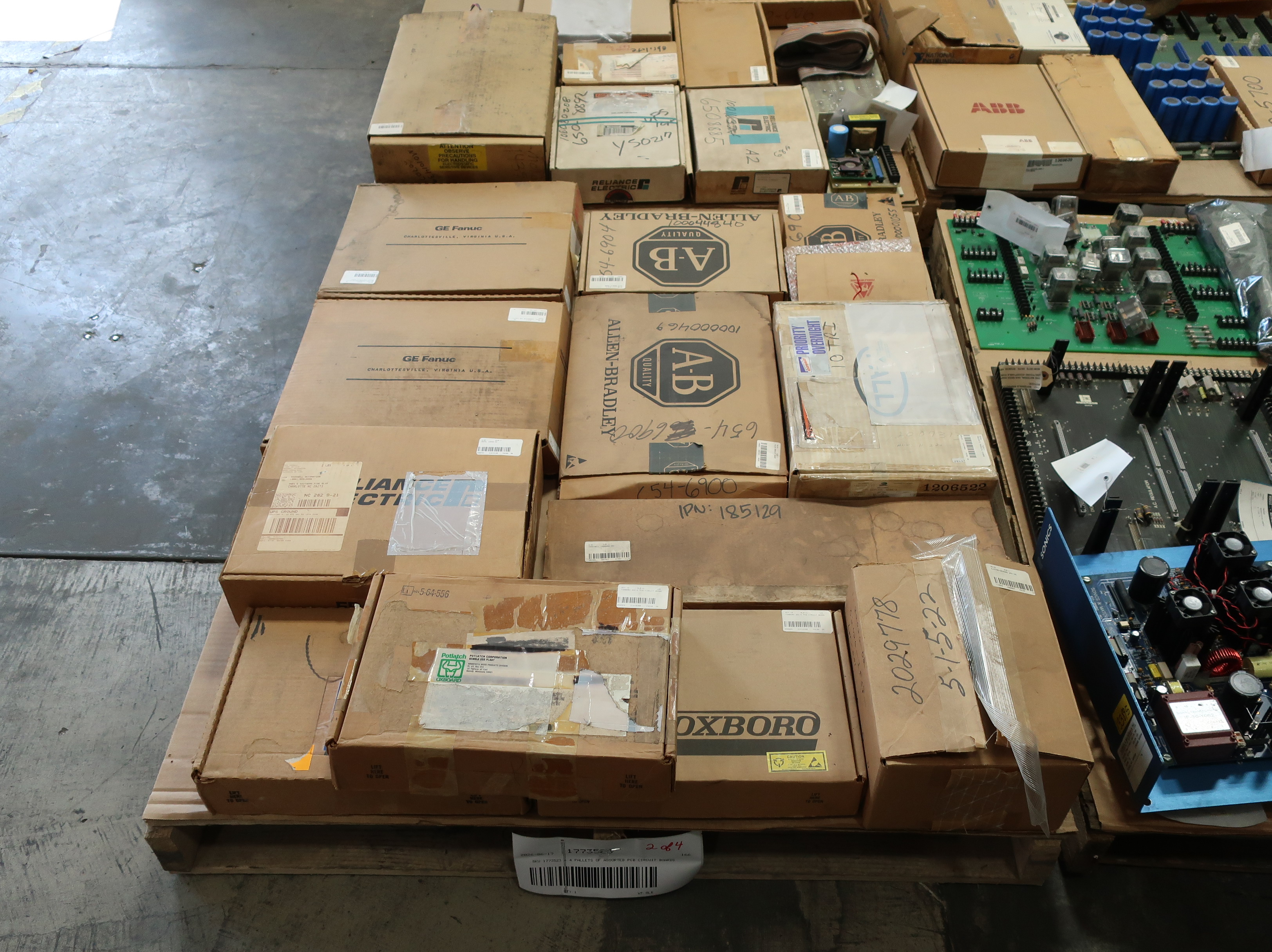 SKU 1773523 - 4 PALLETS OF ASSORTED PCB CIRCUIT BOARDS - PCB CIRCUIT BOARDS
