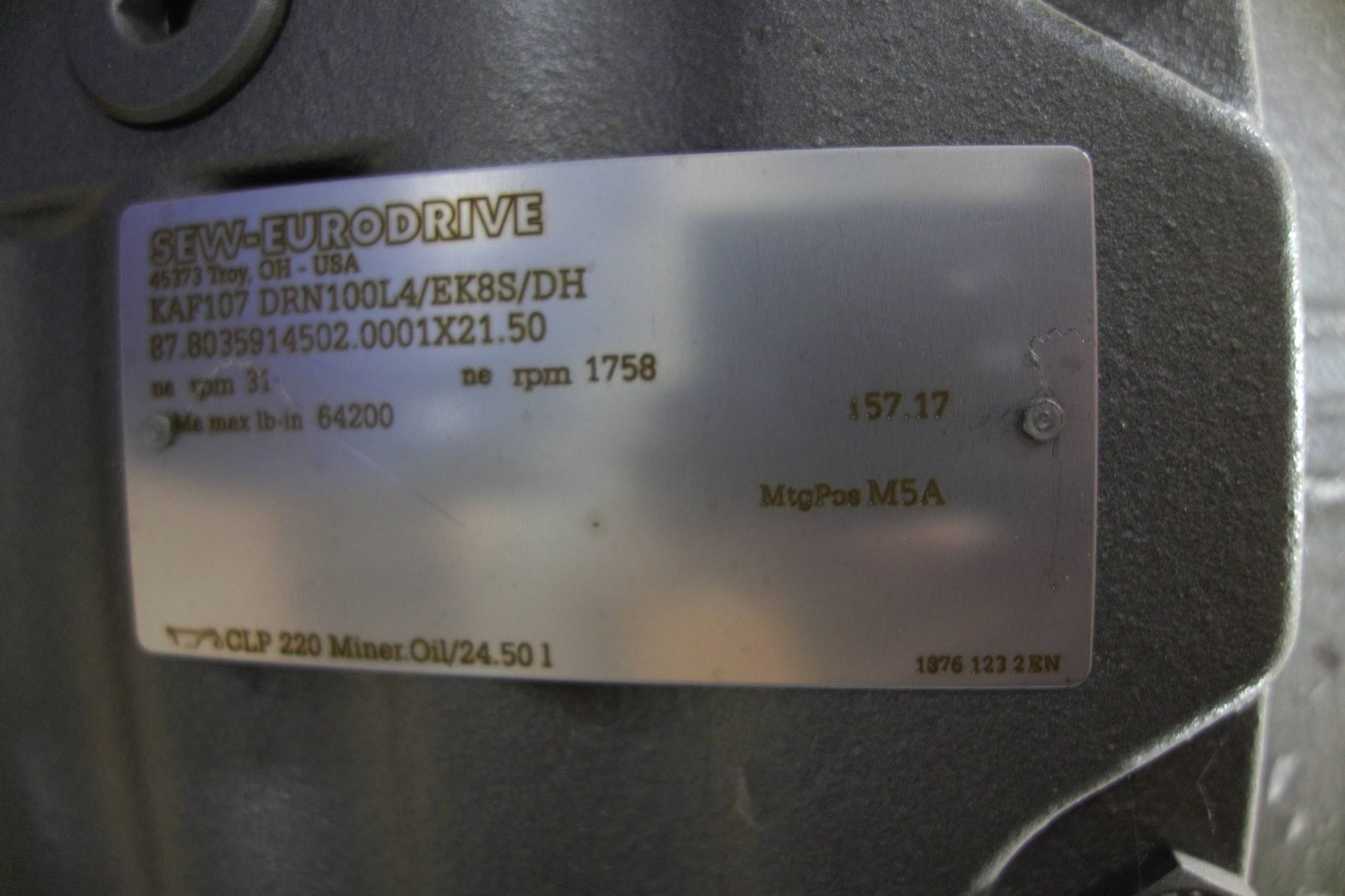 SKU 1786857 - 2 PALLETS OF ASSORTED SEW-EURODRIVE GEARMOTORS - GEARMOTOR