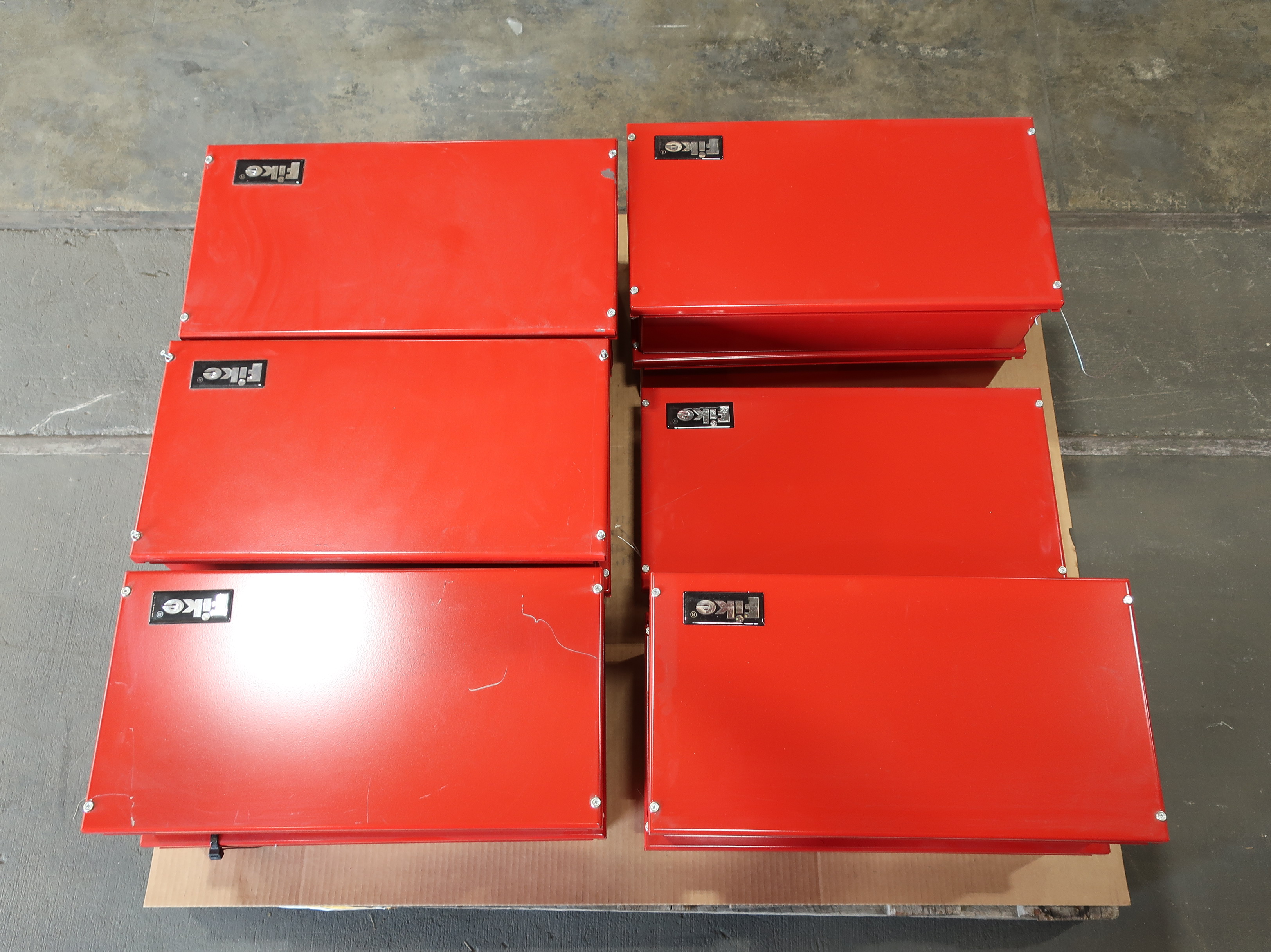 SKU  1779711 - PALLET OF ENCLOSURES - ELECTRICAL ENCLOSURES