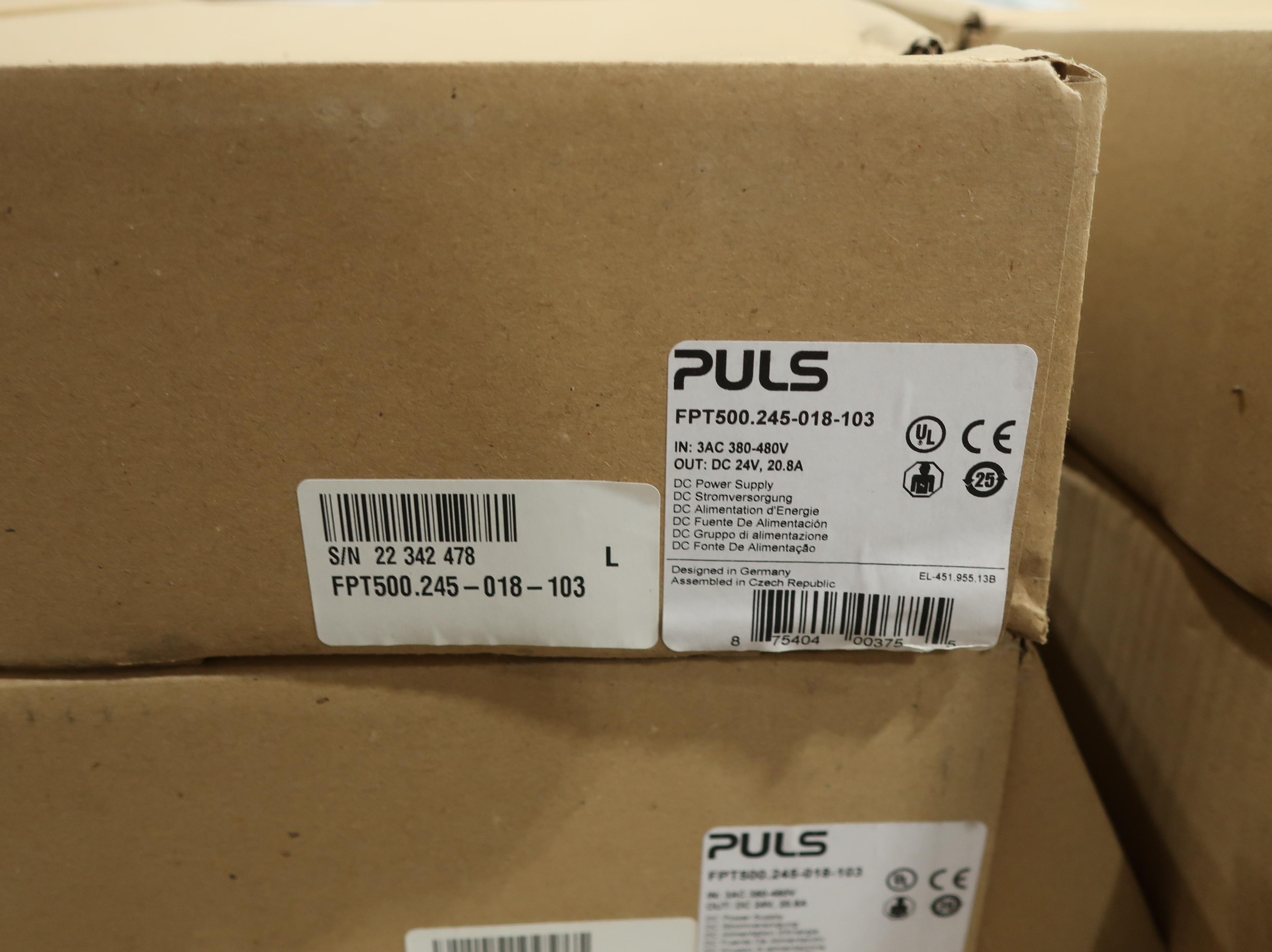 SKU 1775929 - LOT OF 26 PLUS FTP500.245-018-103 500W 3-PHASE POWER SUPPLY - POWER SUPPLIES