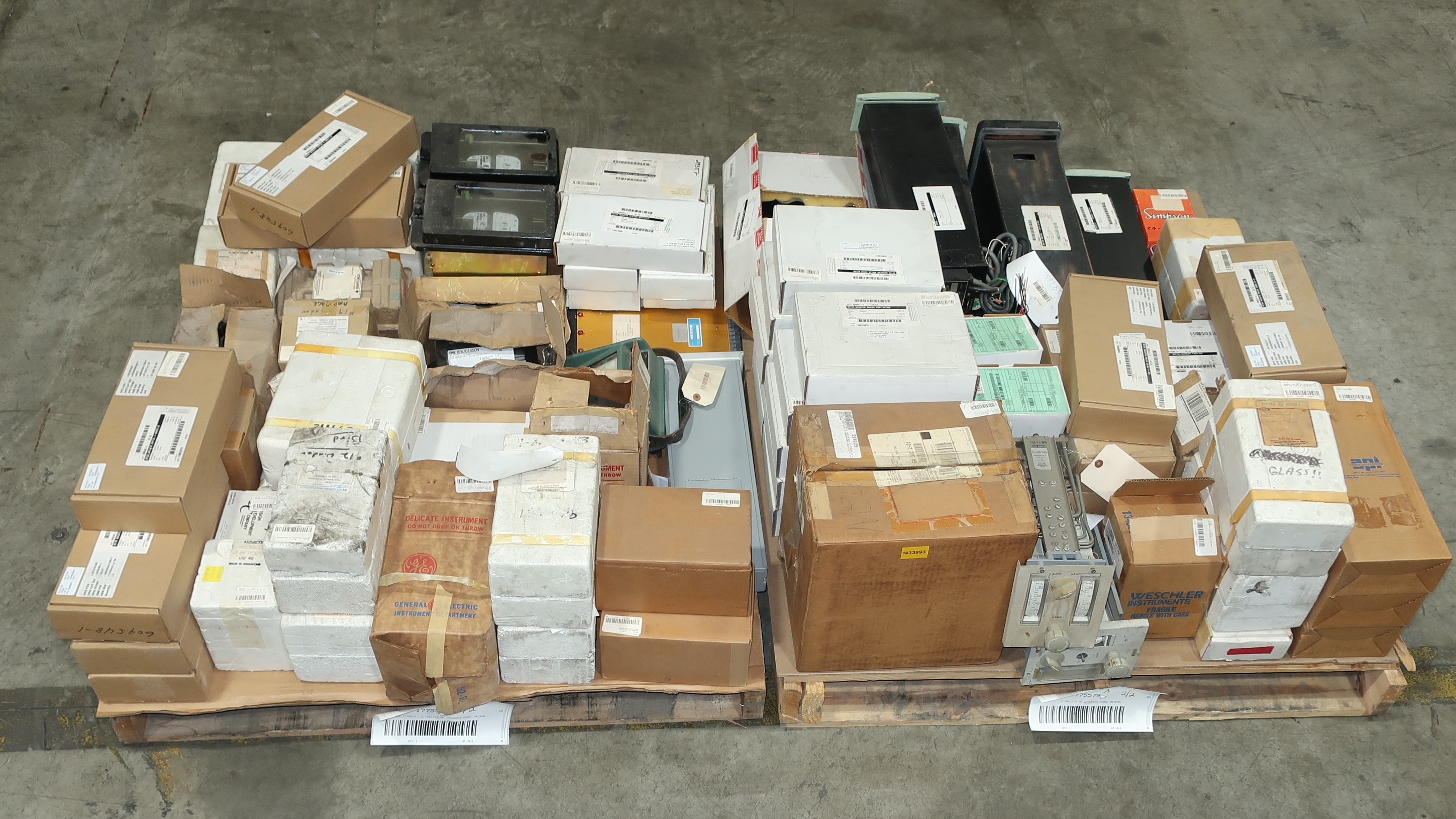 SKU 1775579 - 2 PALLETS OF ASSORTED PANEL METERS - PANEL METERS