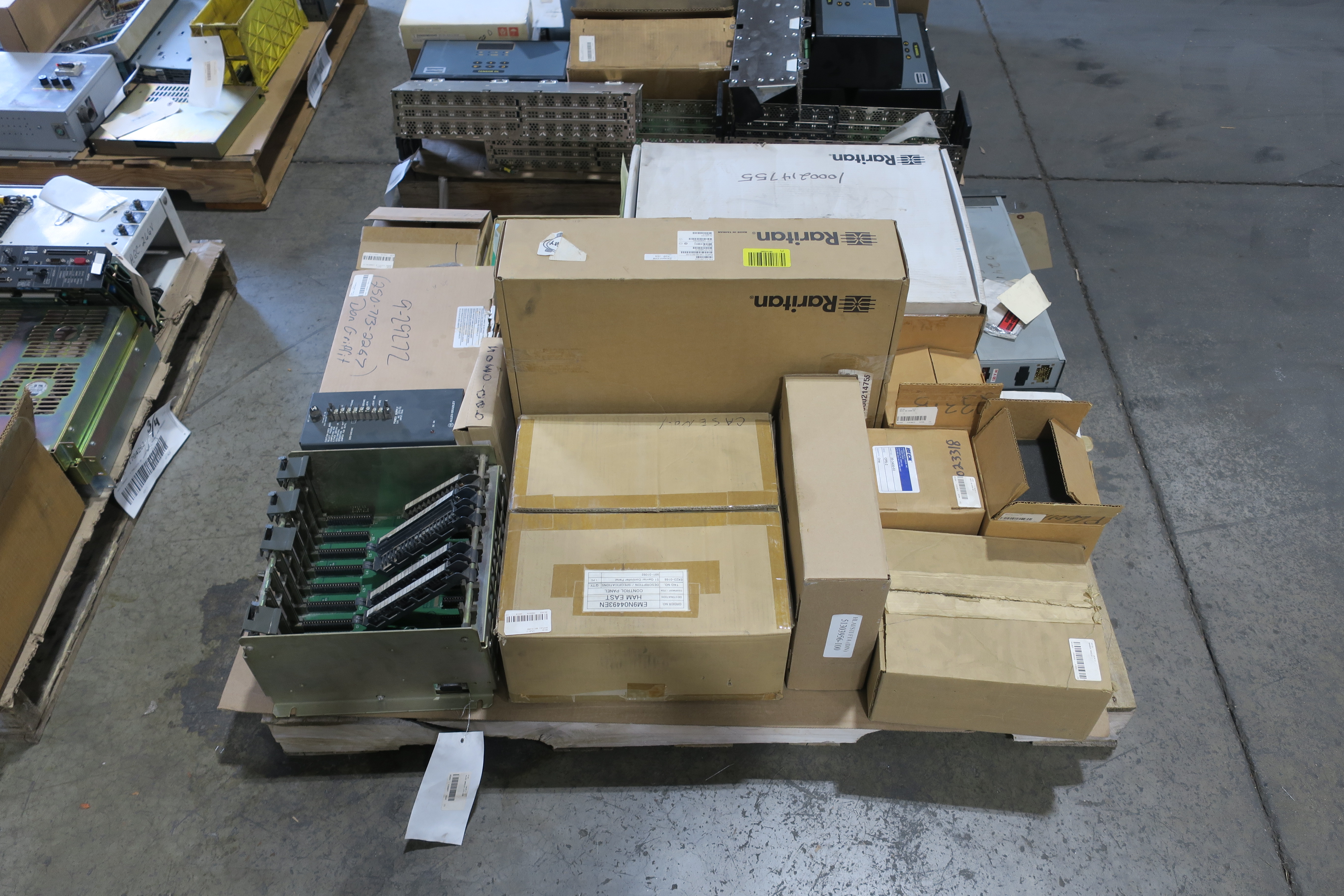 SKU 1784262 - 4 PALLETS OF ASSORTED PLC MODULES AND CHASSIES - PLC MODULES
