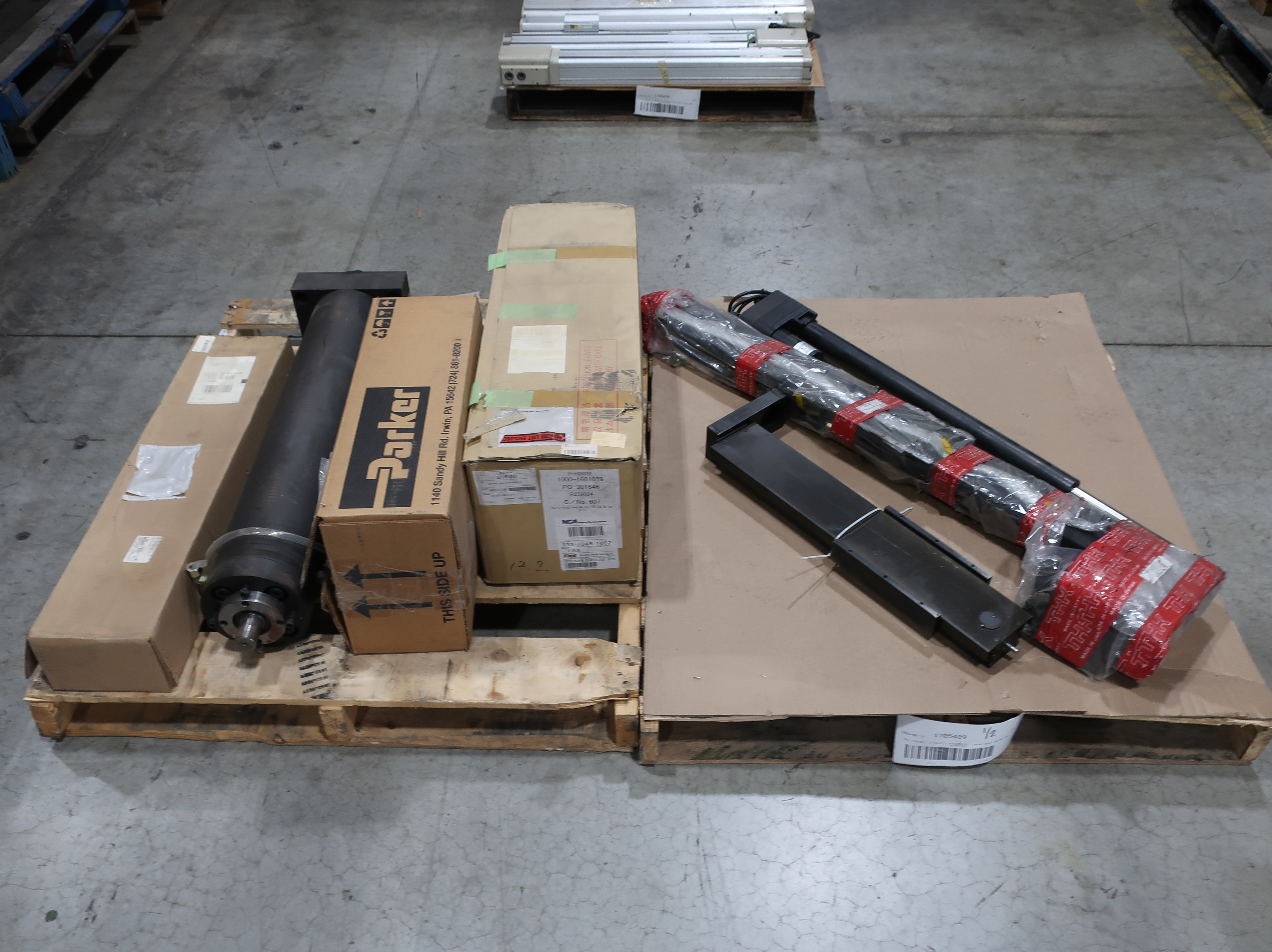 SKU 1785489 - 2 PALLETS OF ASSORTED LINEAR SERVO MOTORS AND ACTUATORS - LINEAR SERVO MOTORS
