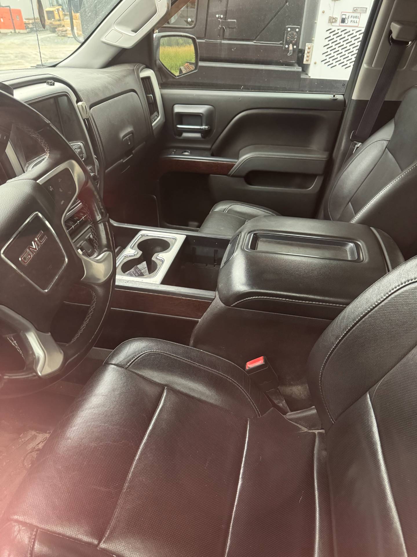 2014 GMC Sierra 1500 4x4 Pickup Truck, 5.3L EcoTec3 V8, 355 HP, Extended Cab - PICKUP TRUCKS