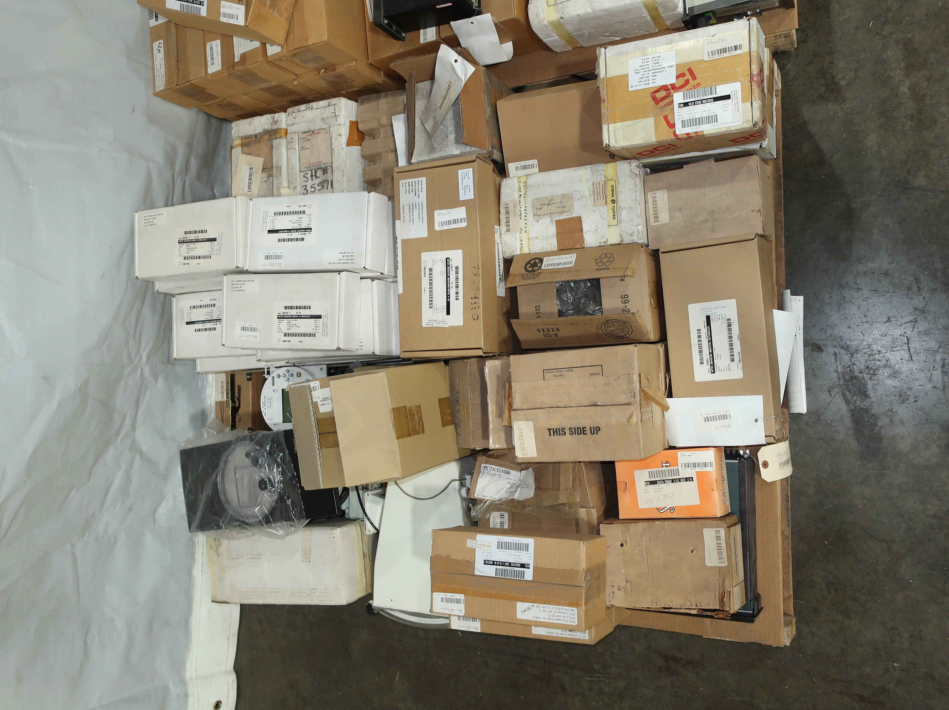 SKU 1775828 - 2 PALLETS OF ASSORTED PANEL METERS - PANEL METERS