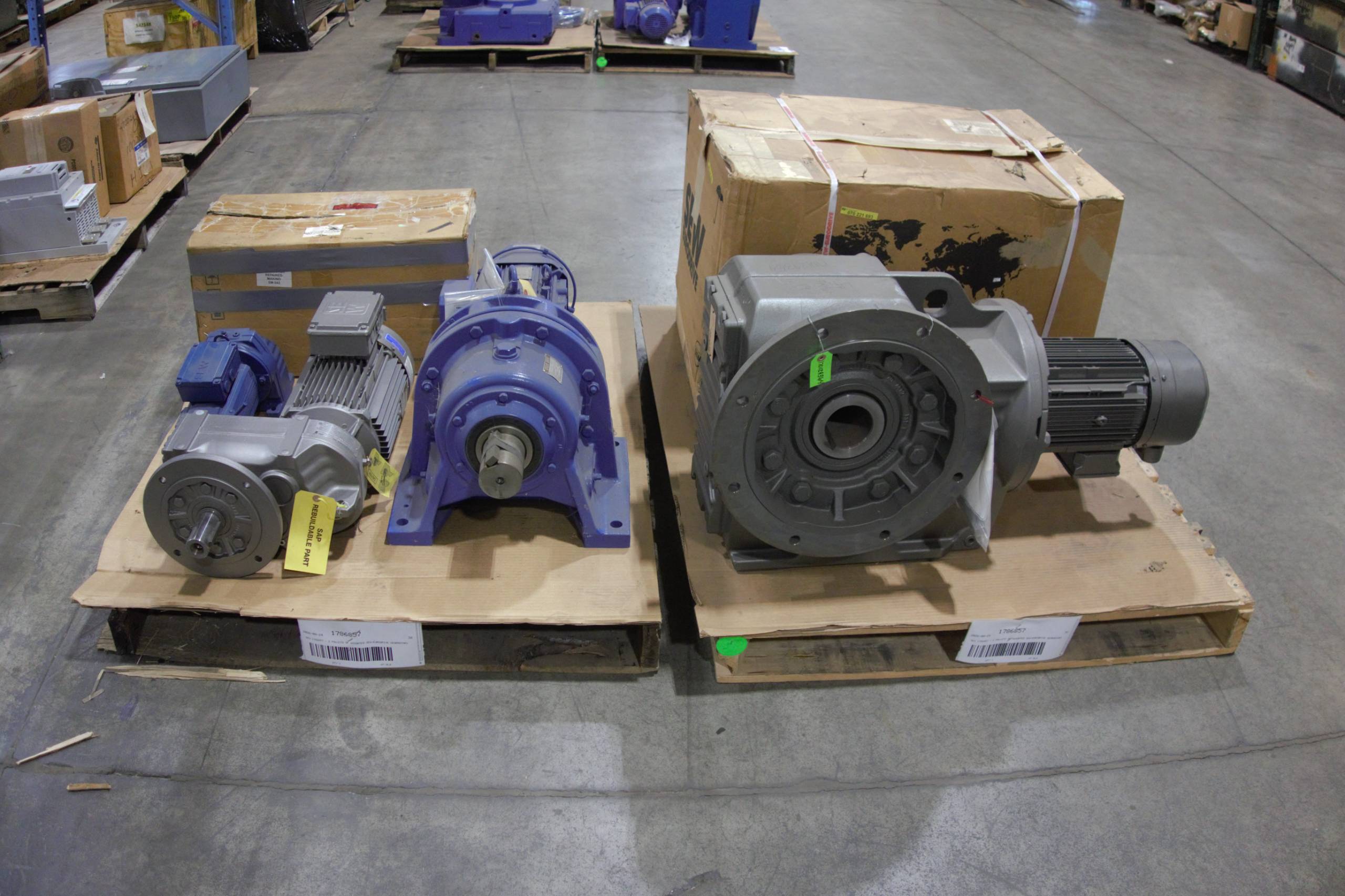 SKU 1786857 - 2 PALLETS OF ASSORTED SEW-EURODRIVE GEARMOTORS - GEARMOTOR