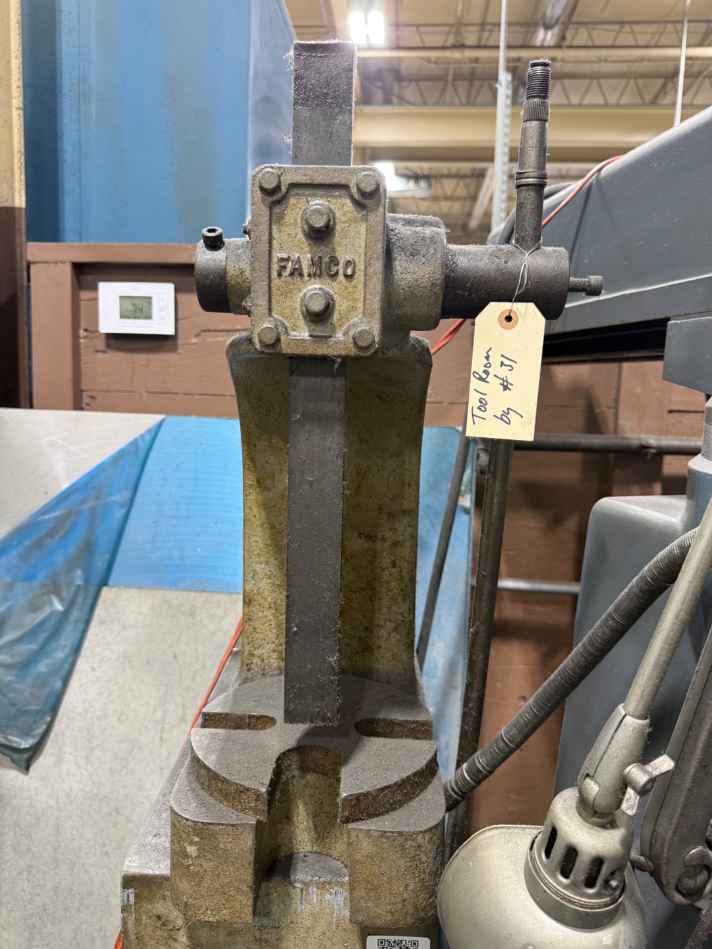 FAMCO NO. 3 ARBOR PRESS WITH STAND - 3TON CAPACITY, 15.0" SWING, 1.5" SQUARE RAM - ARBOR PRESSES