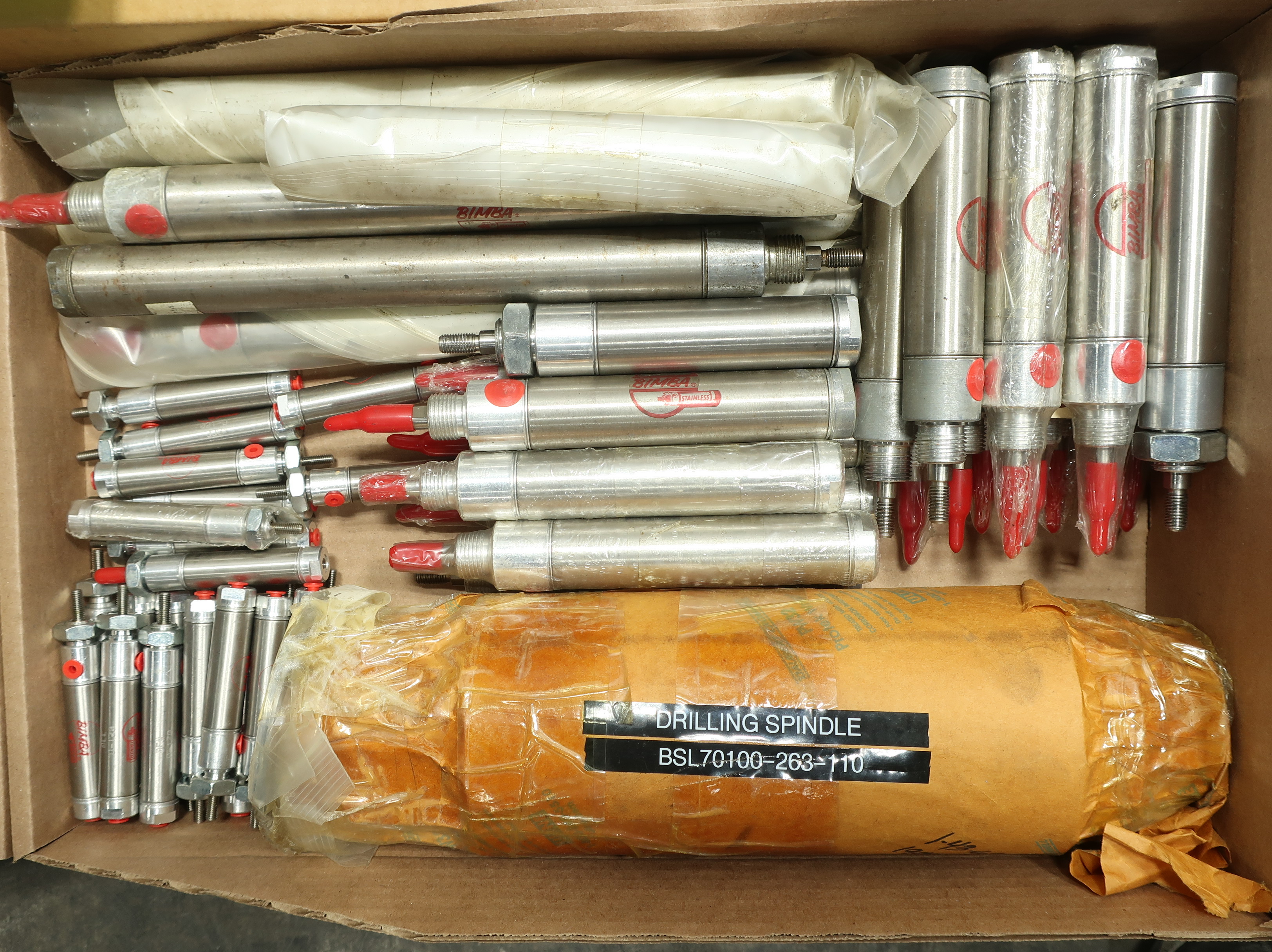 PALLET OF ASSORTED MISCELLANEOUS - MISCELLANEOUS